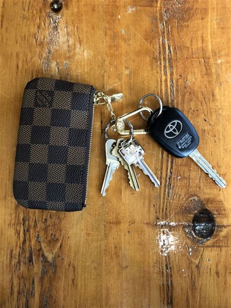 keyring louis vuitton|louis vuitton key case wallet.